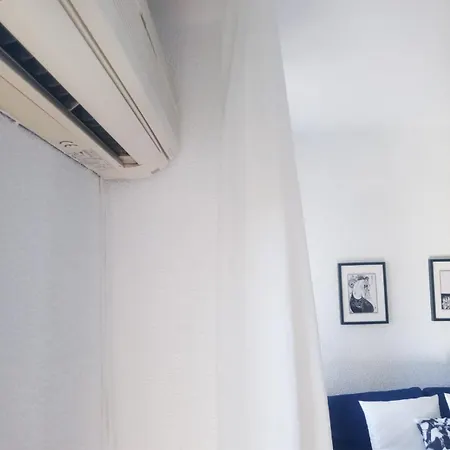 Tranquilo Junto Al Casco Histórico Apartamento